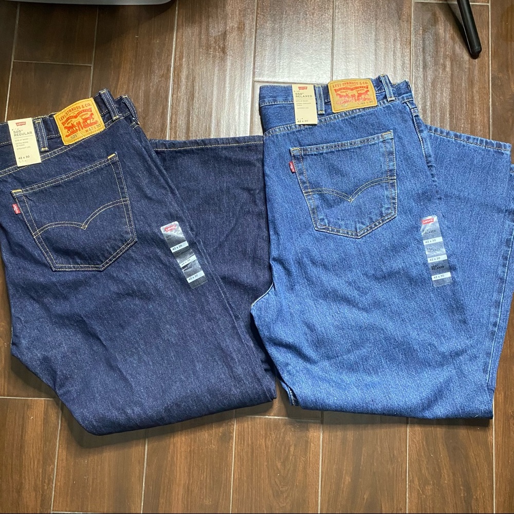 Lot of 2 Levi’s Jeans 42/30